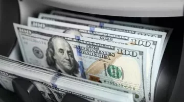 أسعار الدولار اليوم: تعرف على أحدث التغيرات والتوقعات بالسوق.
