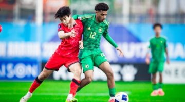الأخضر تحت 17 عامًا يتأهل إلى نهائي كأس آسيا بعد أداء مشرف