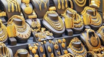سعر الذهب اليوم الجمعة 2 مايو 2025 يسجل تراجع حاد بمنتصف التعاملات.. وعيار 21 الآن