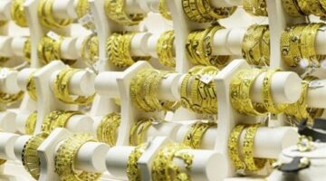 سعر الذهب اليوم الإثنين 5 مايو 2025 بعد احتساب الزيادة الجديدة.. تحديث لحظي لعيارات 24 و21 و18