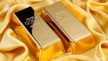 أسعار الذهب ترتفع أكثر من 2% وسط تراجع الدولار وترقب قرار الفيدرالي الأمريكي