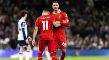 محمد صلاح يوجه رسالة خاصة لـ أرنولد بعد إعلان رحيله عن ليفربول