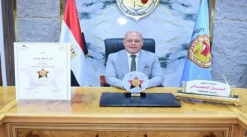 رئيس جامعة سوهاج يقود إنجازًا طبيًا تاريخيًا بحصد درع المستشفيات