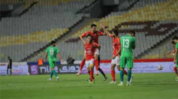 إمام عاشور يسجل هدف الأهلي الرابع وفخر الدين يقلص الفارق لـ المصري