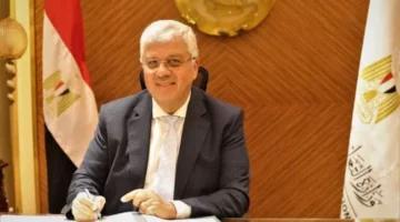وزير التعليم العالي يعقد اجتماعًا مع مديري مراكز ذوي الإعاقة بالجامعات المصرية