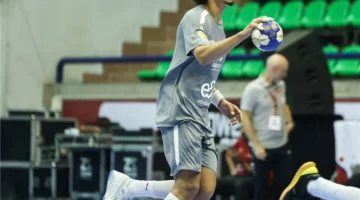 الأهلي يفوز على الجيش الملكي في ثاني مبارياته بـ كأس الكؤوس الإفريقية لكرة اليد