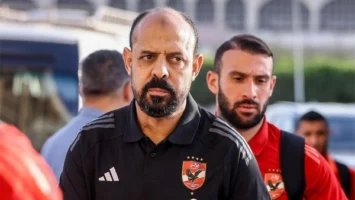 النحاس يقود الأهلي أمام فاركو.. وريفيرو يبدأ مهمته خلال ساعات