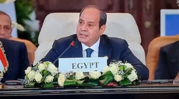 كلمة السيسي تهز القمة: عبارة من إنجيل متى على لسان السيد المسيح «لن يُترك حجر على حجر» تصف مآسي غزة بدقة مروعة