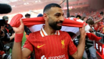 لا يكل ولا يمل.. محمد صلاح على موعد مع التاريخ الليلة أمام برايتون