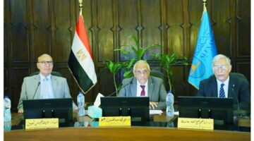 مجلس شئون التعليم بجامعة الإسكندرية يشيد بانتظام امتحانات الفصل الدراسي الثاني