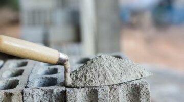 ارتفاع سعر الأسمنت بمقدار 1150 جنيها للطن خلال 2025.. تفاصيل