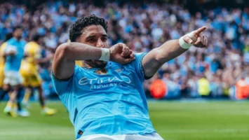 الملك المصري يظل «مو».. إشادة هولندية بـ محمد صلاح وتوقعات بمستقبل كبير لـ مرموش