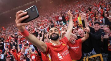روي كين يعلق على احتفال محمد صلاح بـ “السيلفي” ويؤكد: ليفربول أصبح فقيرًا