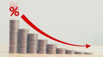 المستفيدون والمتضررون من خفض سعر الفائدة.. خبير مصرفي يوضح