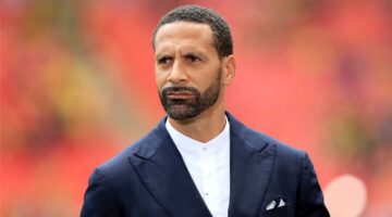 ريو فيرديناند يختار أفضل 7 لاعبين في الدوري الإنجليزي.. موقف محمد صلاح وعمر مرموش