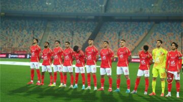 محمد عمارة: الأهلي وضع “قنبلة” في غرفة الملابس.. وأعتذر لهذا اللاعب