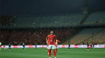 فيديو | السوبر هاتريك.. وسام أبو علي يسجل هدفين لـ الأهلي أمام فاركو ومعلول يصنع