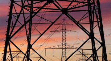 خطوات شحن عداد الكهرباء مسبق الدفع 2025 من الهاتف