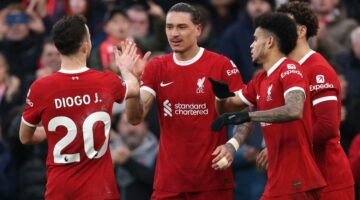 هل يقصد الوداع؟.. لاعب ليفربول يثير حيرة الجماهير برسالة غريبة
