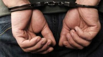 حجز عاطل على ذمة التحريات فى اتهامه بسرقة هاتف من داخل مسجد بالمعادى