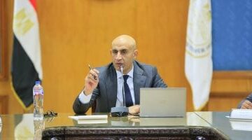 وزير التعليم: غدا إجازة للمعلمين والطلاب.. وتأجيل الامتحانات للأسبوع المقبل