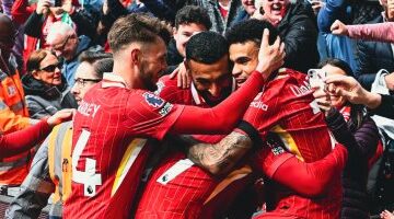 ليفربول ينجو من فخ وست هام ويقترب خطوة من لقب الدوري الإنجليزي.. فيديو