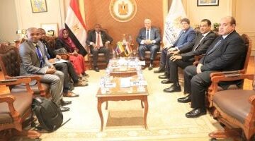 وزير التعليم العالي يستقبل وزير خارجية جمهورية القمر المتحدة