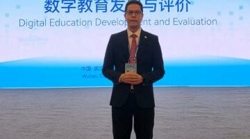 رئيس جامعة بنها يشارك فى المؤتمر العالمى للتعليم الرقمى بالصين