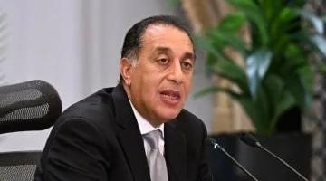 مدبولى يكلف وزير التعليم بدراسة إعادة هيكلة مدارس “دبلوم التجارة”