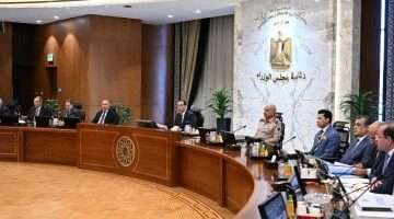 الحكومة: الدراسة بالتعليم قبل الجامعى 12سنة إلزامية منها 6 ابتدائى و3 إعدادى