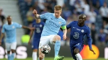 دي بروين: كانتي أصعب من واجهته في الدوري الإنجليزي