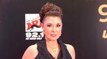 أنوشكا ودياب وجيهان الشماشرجى على السجادة الحمراء بحفل كأس إنرجى للدراما.. صور