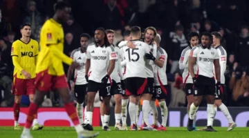واتفورد يُقيل المدرب توم كليفرلي بعد موسم مخيب