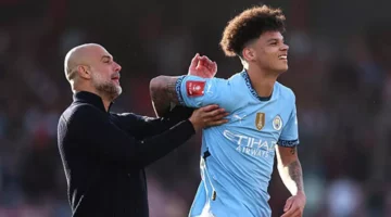 أوريلي يحصد الجائزة الأولى في مانشستر سيتي