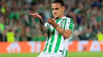 تقارير: مانشستر يونايتد يخطط لبيع أنتوني