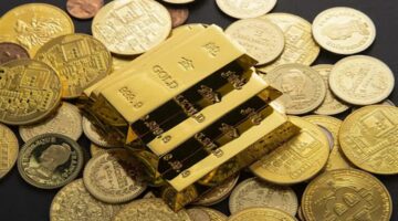 تحركات طفيفة في أسعار الذهب.. ماذا يحدث بالسوق العالمي؟
