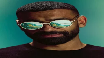 “جواب حب من مصري لمصري”.. قصة حذاء محمد صلاح التاريخي مع ليفربول