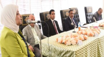 محافظ مطروح يكرم المتميزين بإذاعة الإقليم في عيد الإعلاميين