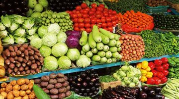 أسعار الخضراوات اليوم، الطماطم تتراجع 3.5 جنيه في سوق العبور
