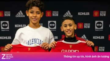 مانشستر يونايتد على وشك تقديم أصغر لاعب في التاريخ