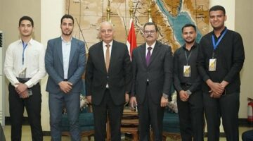 طلاب جامعة الريادة يشاركون في الملتقى الحواري لبناء الوعي
