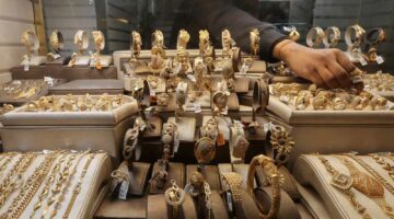 استقرار سعر الذهب في مصر اليوم عقب التذبذب الأخير.. هل يعاود الصعود؟