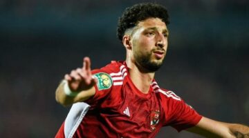 وسام أبو علي يسجل الهدف الثالث للأهلي أمام المصري