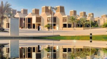 وظيفة جامعة.. جامعة قطر تعلن عن وظائف أعضاء هيئة تدريس بدوام كامل.. سجل هنا