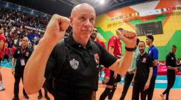 الأهلي يوجه الشكر لـ موندو مدرب رجال الطائرة