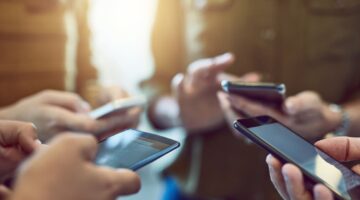 تغريم شركة اتصالات بعد منحها رقم هاتف زبون لآخر دون إشعاره