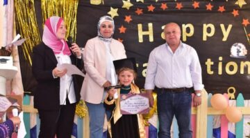 مدرسة العلمين الجديدة الرسمية المتميزة للغات تحتفل بتخرج أول دفعة من رياض الأطفال