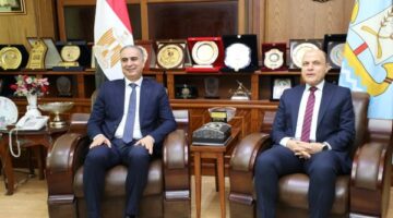 رئيس جهاز حماية المستهلك ومحافظ كفر الشيخ يبحثان آليات ضبط الأسواق وتوافر السلع الاستراتيجية بأسعار مخفضة