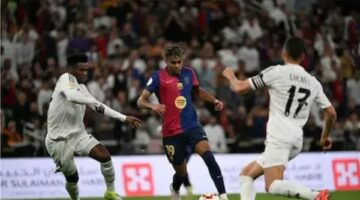 رسميًا.. هيرنانديز حكمًا لكلاسيكو برشلونة وريال مدريد في الدوري الإسباني