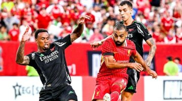 ليفربول في مهمة شرفية أمام أرسنال بقمة الدوري الإنجليزي